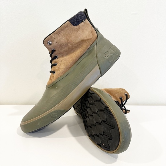 Sperry Suede Leather Insulated Thinsulate Outdoor Waterproof Cutwater Deck Boots - Picture 1 of 11
